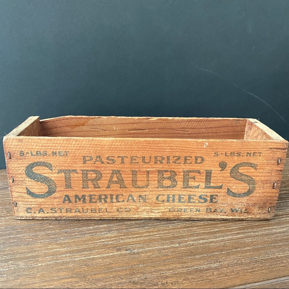 Vintage wood box Straubel cheese box primitive